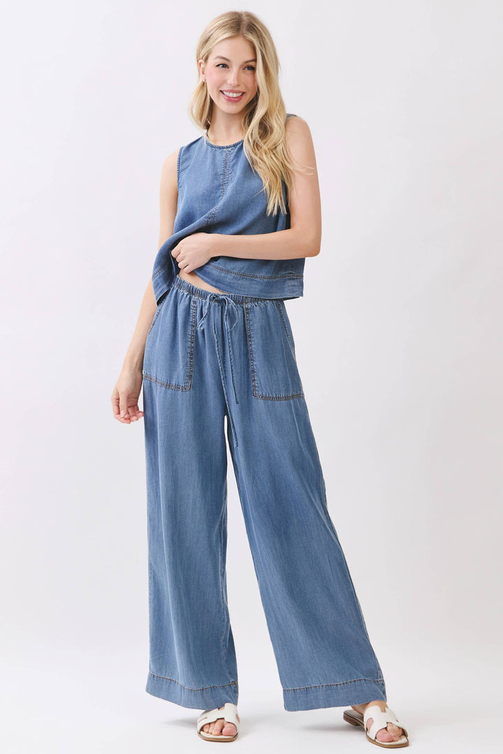 Mia’s Chambray Pants