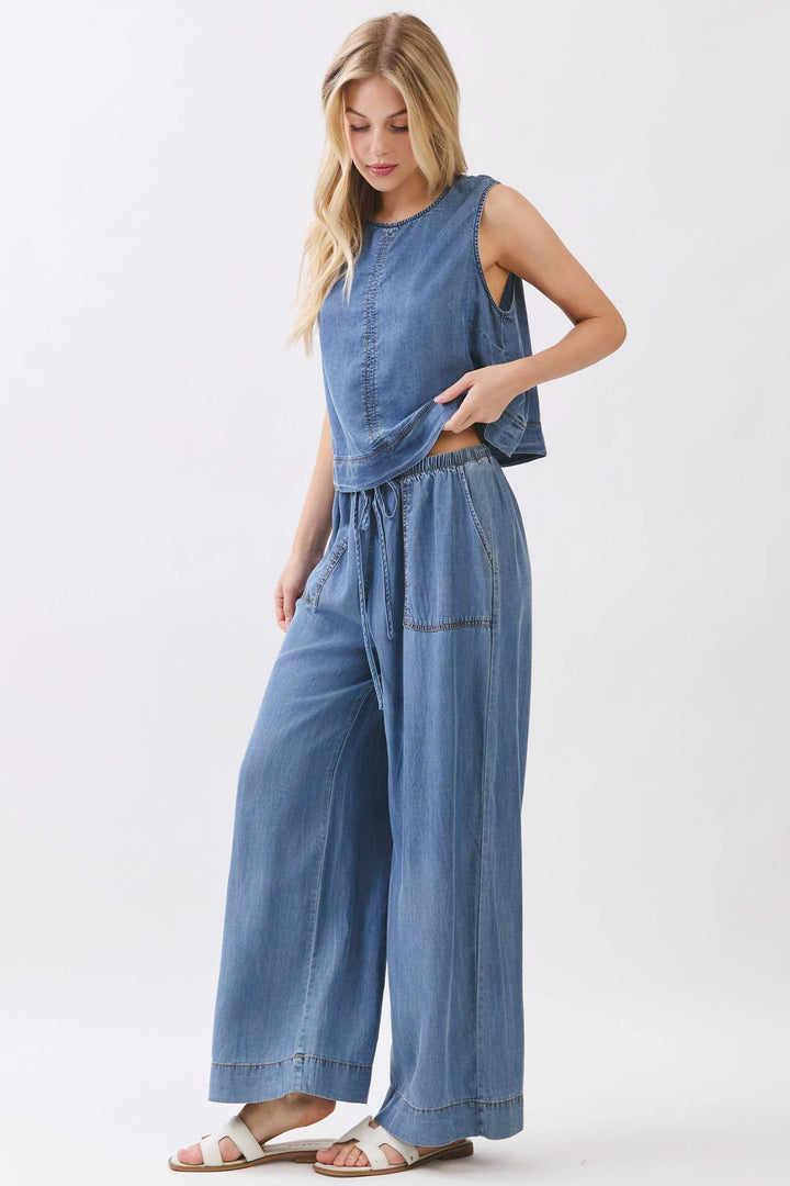 Mia’s Chambray Pants