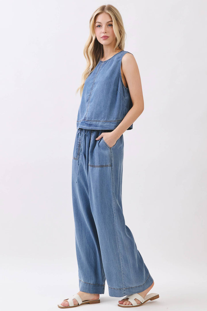 Mia’s Chambray Pants