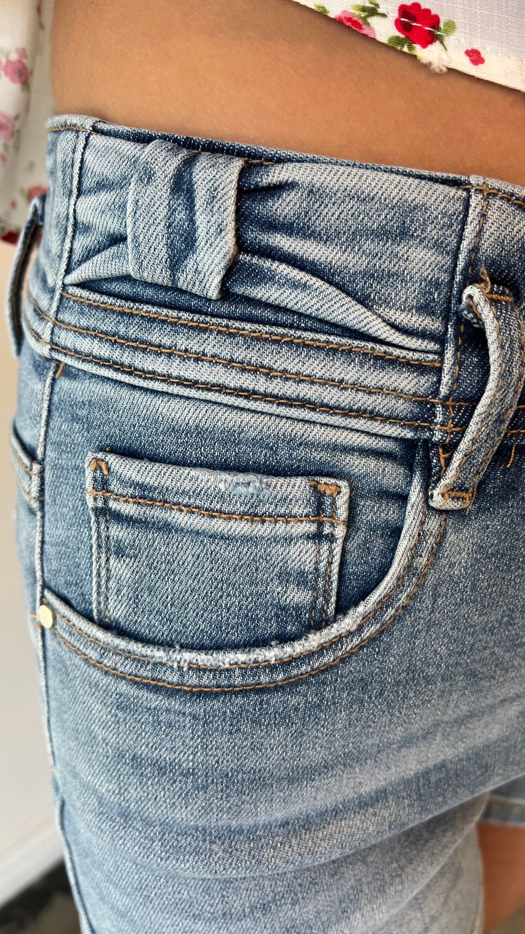 Denim bow detail shorts