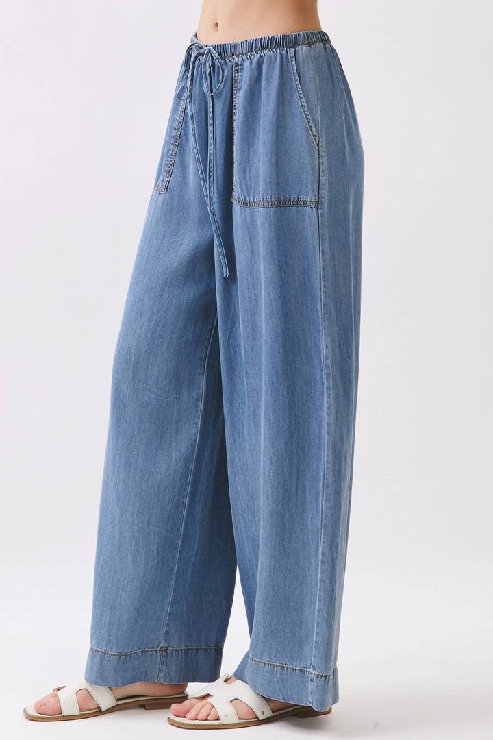 Mia’s Chambray Pants
