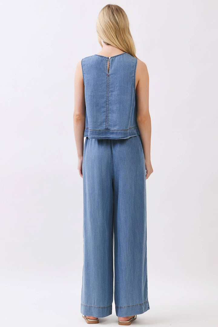 Mia’s Chambray Pants