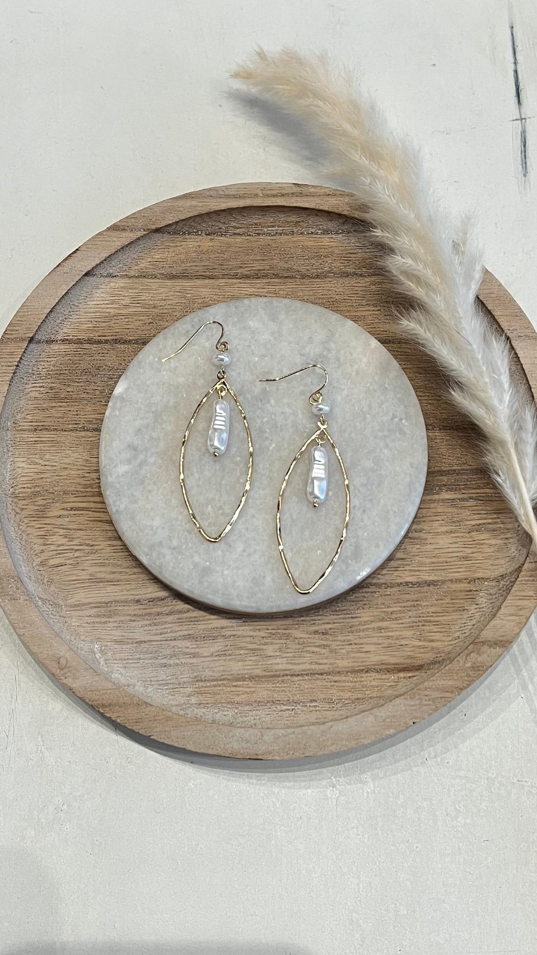 Luna Pearl Drop Earrings