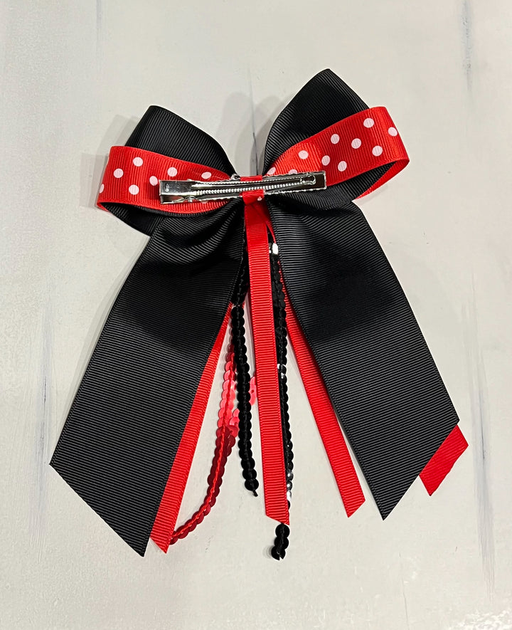 Minnie’s Red Bow