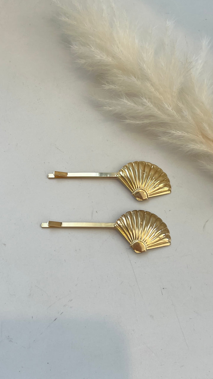 Golden Seashell Hair Clip – Set of 2