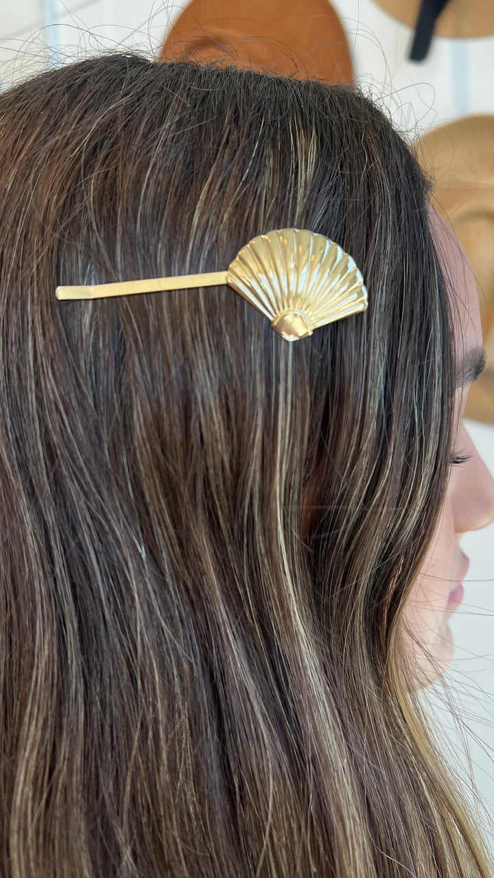 Golden Seashell Hair Clip – Set of 2
