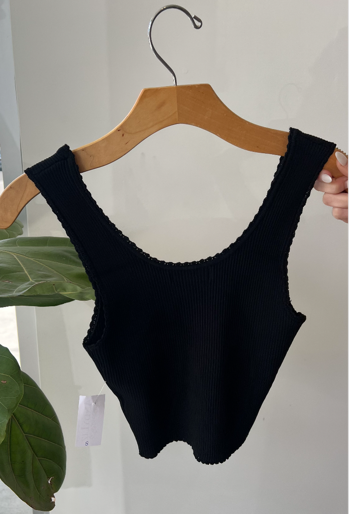 Model wearing scalloped trim ribbed tank top from AndyLiz boutique in Long Beach Ca womens clothing store